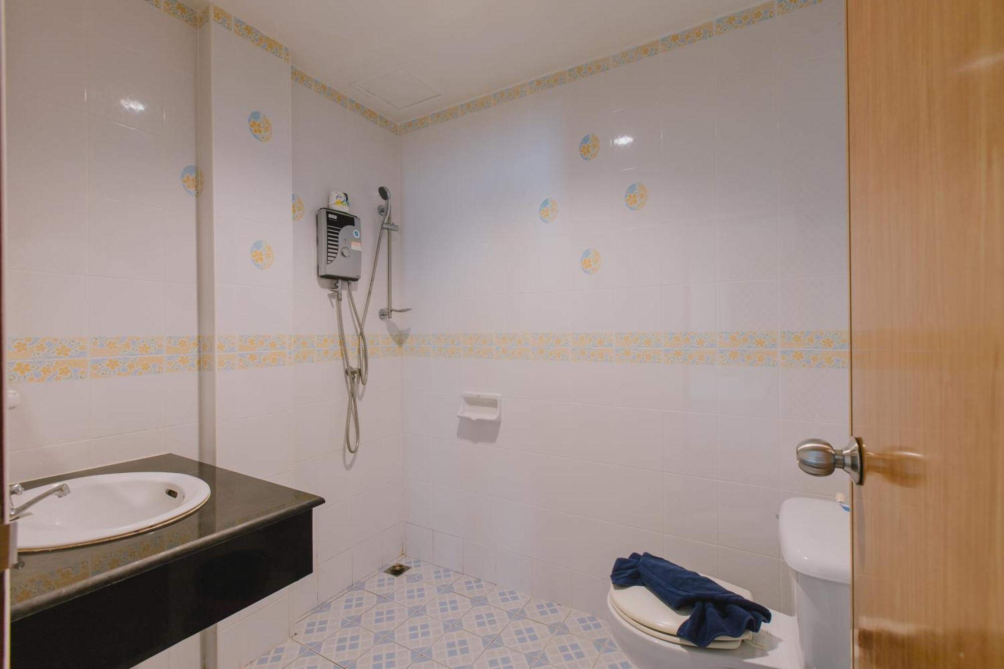 Sunstar Palace Patong Habitación foto